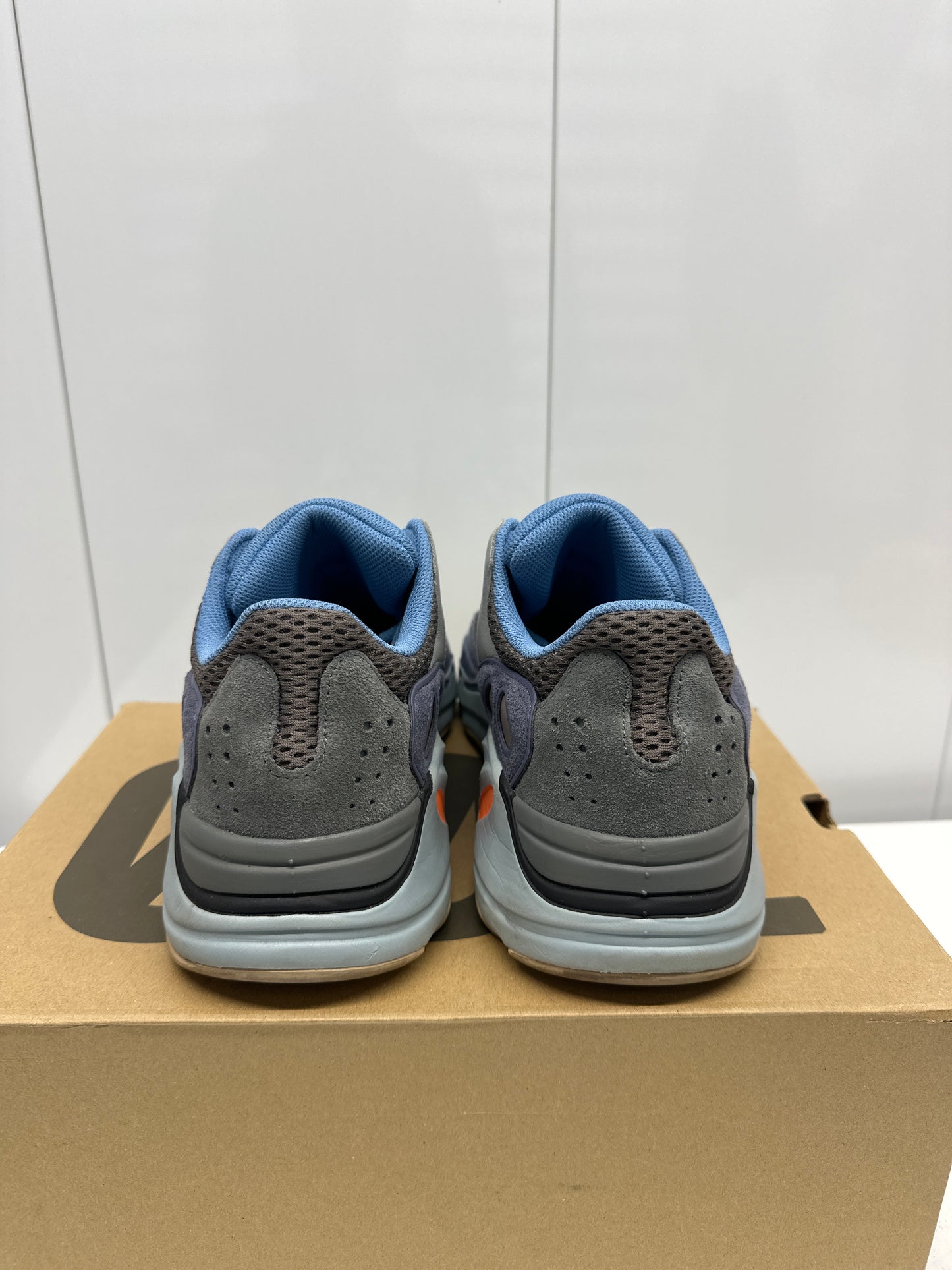 Carbon Blue 700 (10)