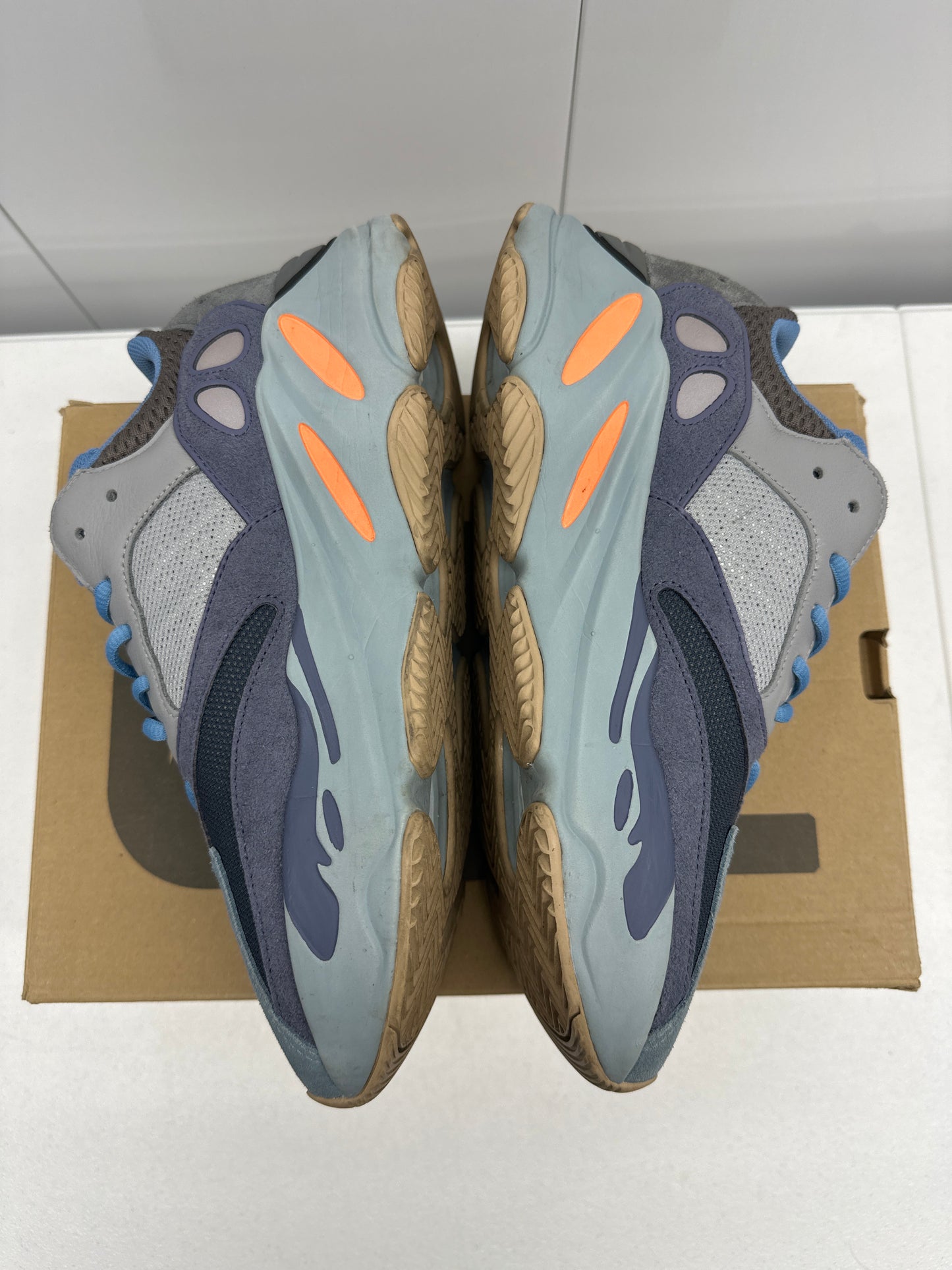 Carbon Blue 700 (10)