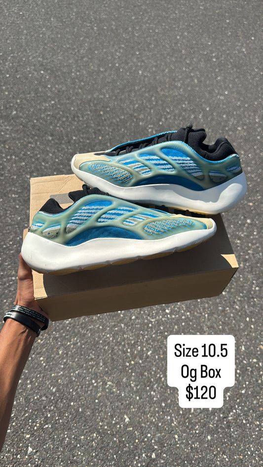 Azareth 700 (10.5)