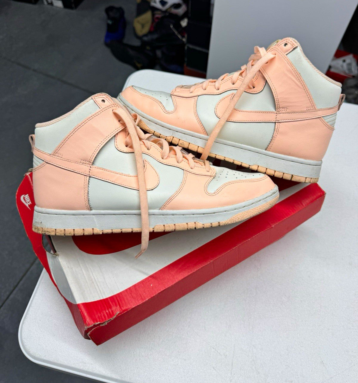 Nike Dunk High Crimson Tint Sail/Crimson Tint Pink Leather SIZE 12W/10.5M