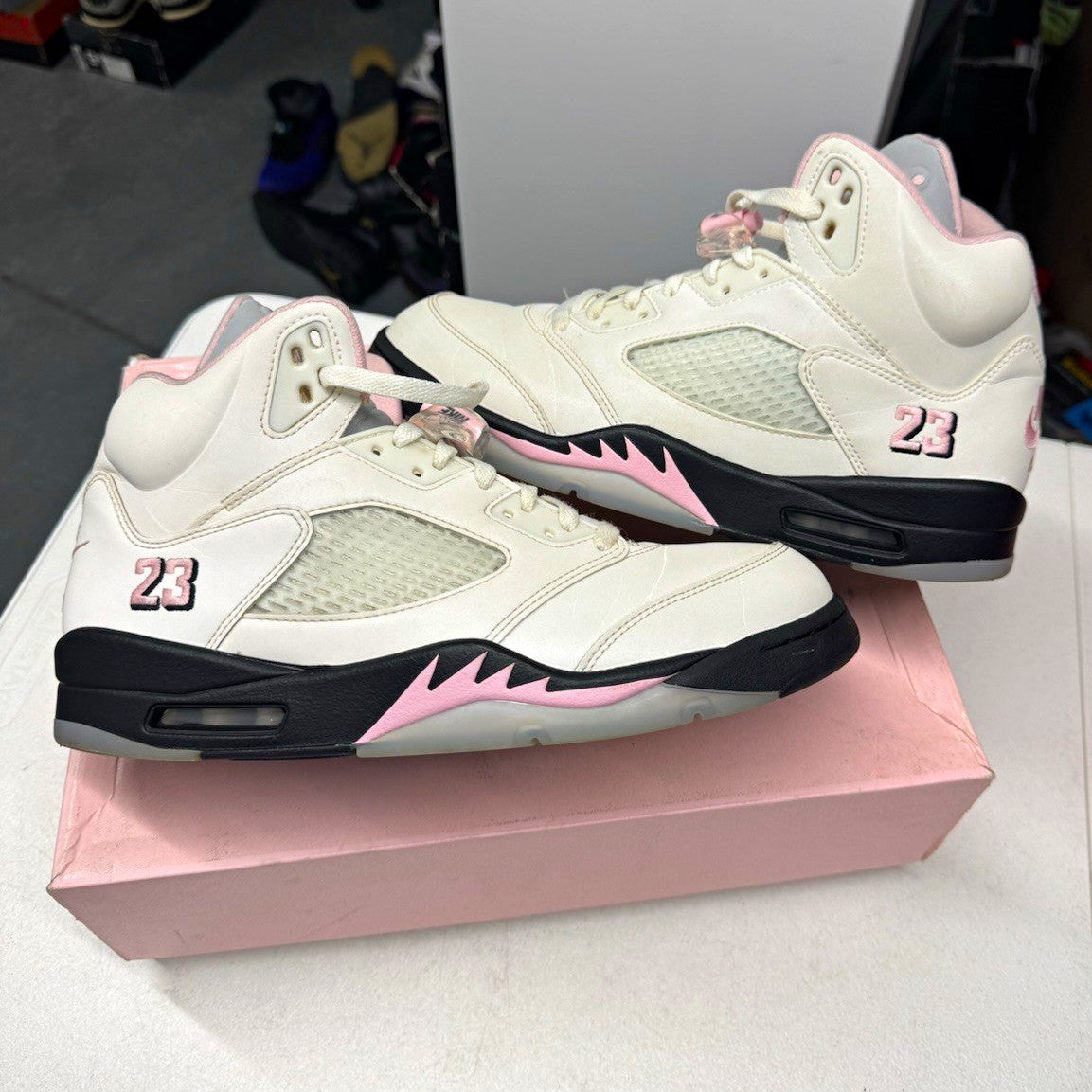 Jordan Air Jordan 5 Retro Medium Soft Pink White/Black Men's Sneakers Size 10.5