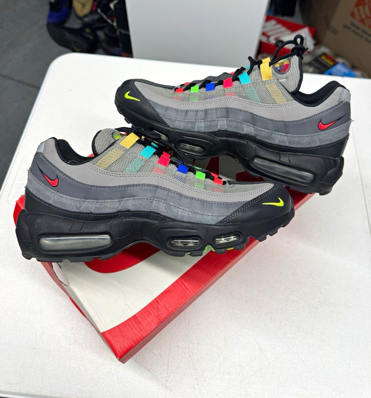 Nike Air Max 95 Evolution of Icons Men's Sneakers Gray/Black SIZE 10.5
