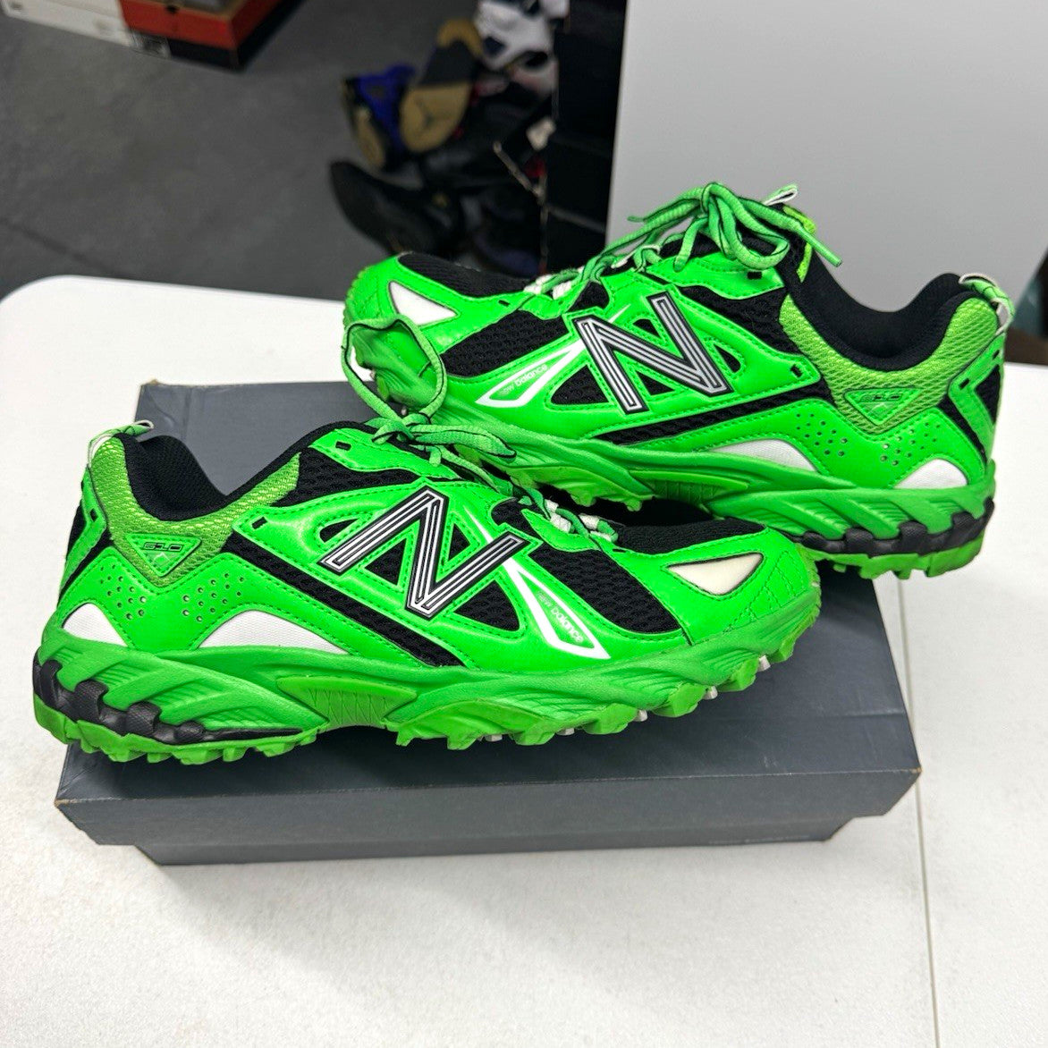 New Balance 610v1 ML610TA Green Punch/Black Low Top Men's Sneakers SIZE 8