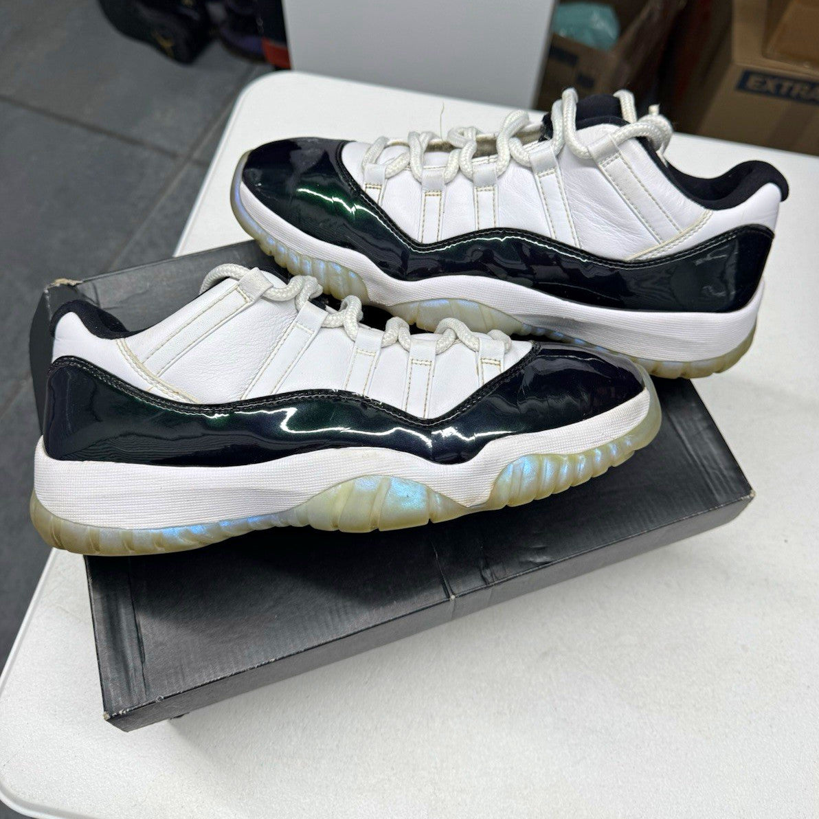 Jordan Air Jordan 11 Retro Low Emerald Rise White/Black Sneakers SIZE 9.5