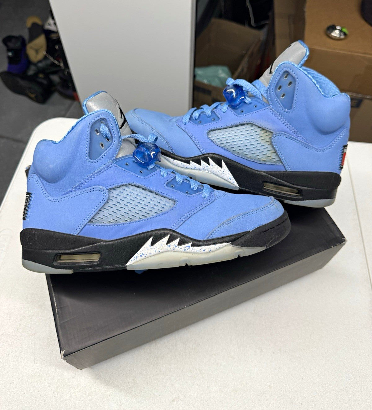 Jordan Air Jordan 5 Retro SE UNC University Blue/Black/White Men's SIZE 9.5