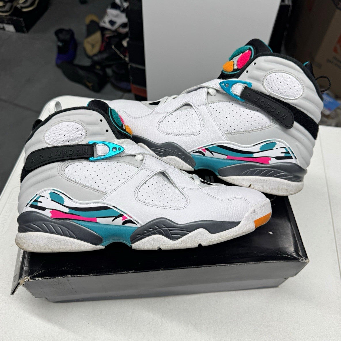 Jordan Air Jordan 8 Retro South Beach Sneakers SIZE 11