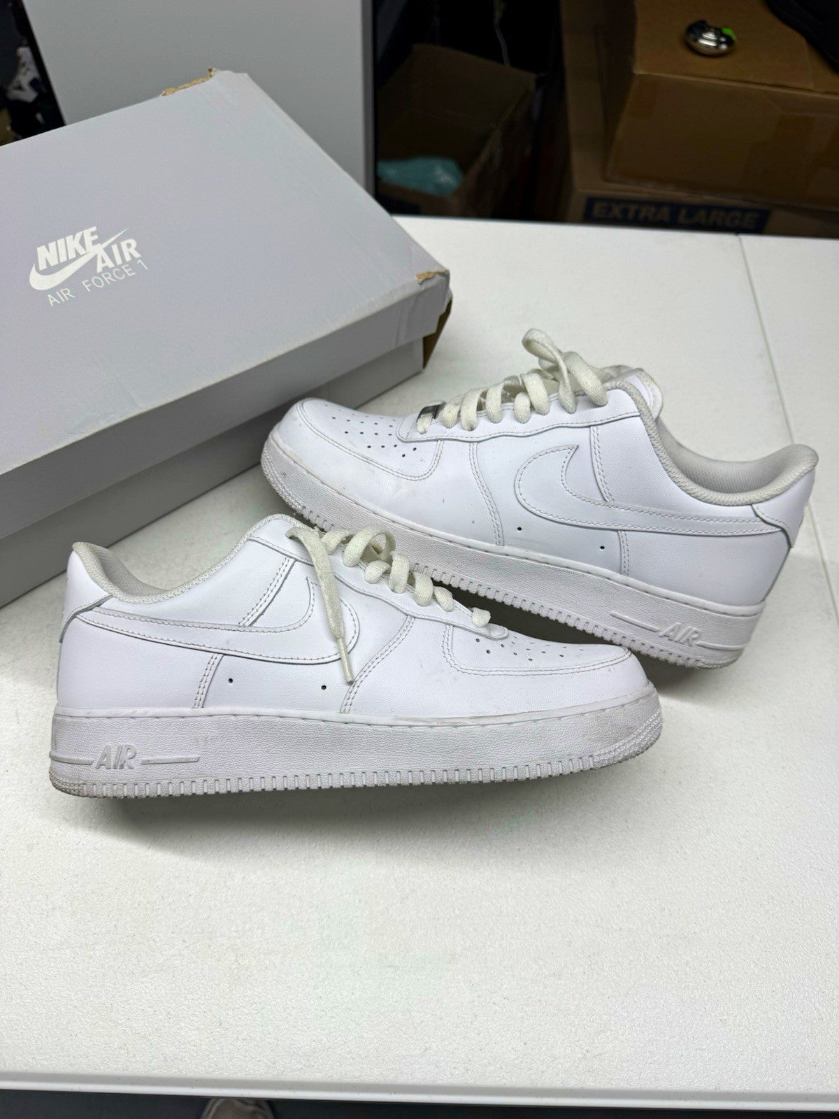 Nike Air Force 1 '07 Low Triple White Men's Sneakers SIZE 9.5
