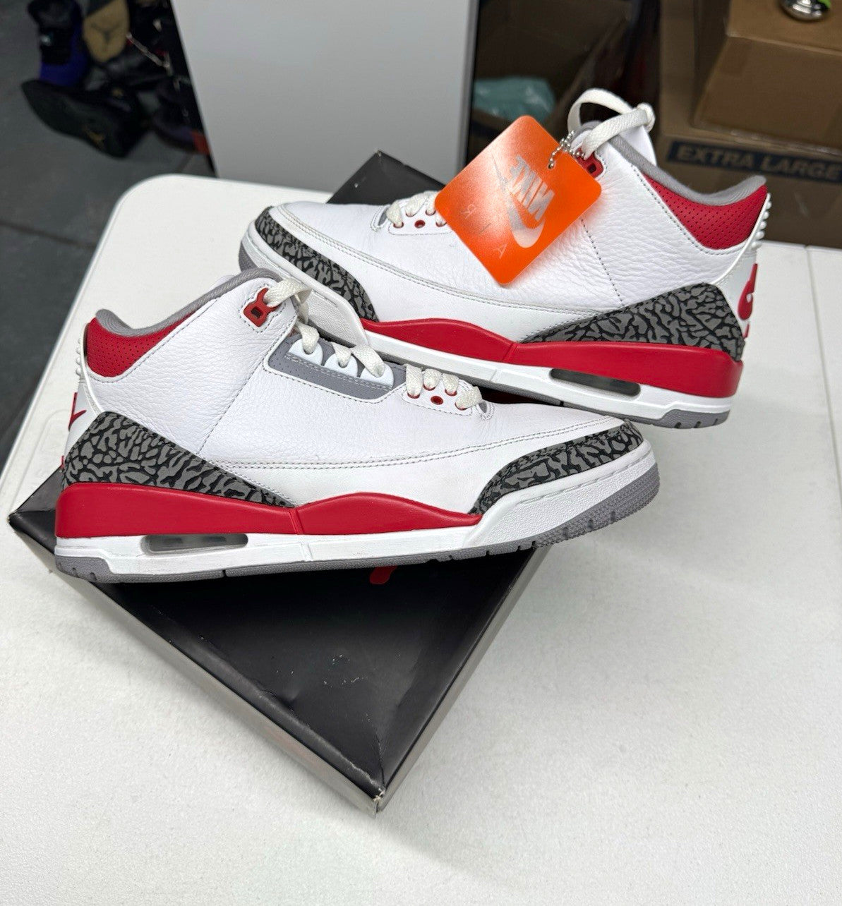 Jordan Air Jordan 3 Retro Fire Red White/Cement Grey/Black Sneakers SIZE 9.5