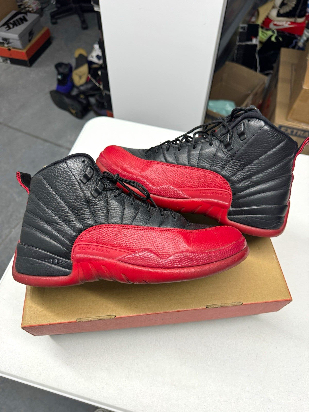 Jordan Air Jordan 12 Retro Flu Game Black/Varsity Red SIZE 9.5